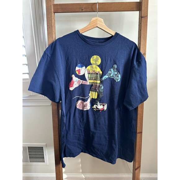 Disney Mickey Mouse Silhouette T Shirt EPCOT Parks XL - Picture 1 of 3